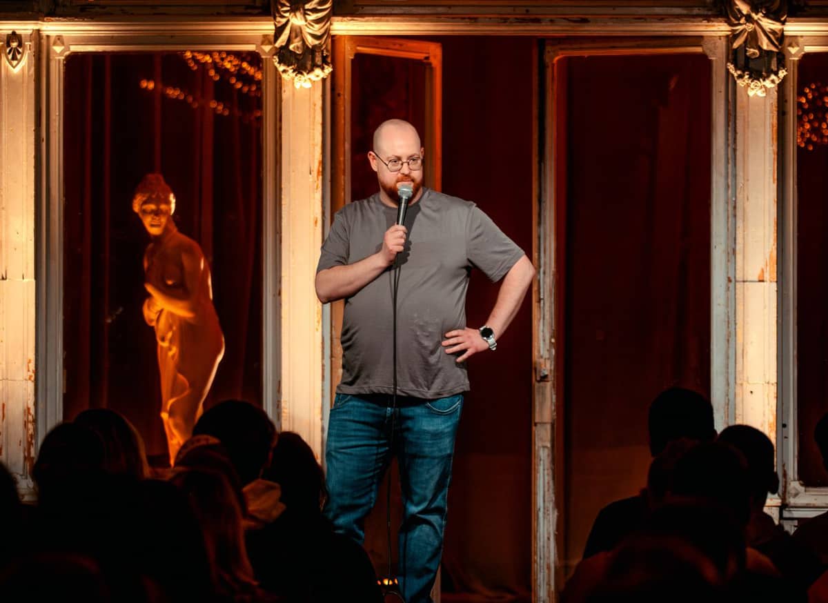 Stand-up comedy “Empire of Feelings” by comedian Aleksandr Guzenko