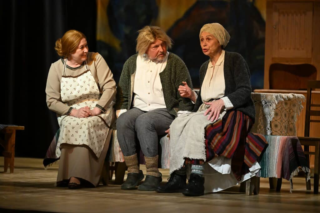 Lieģi Culture House amateur theatre performance “No saldenās pudeles”