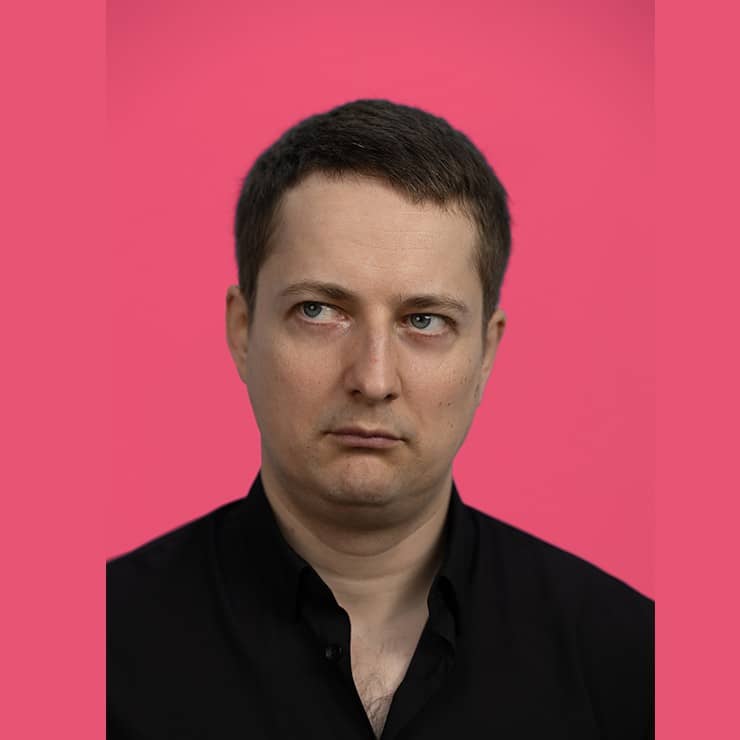 Maksims Trivaškevičs with the stand-up comedy “SMAIDS”