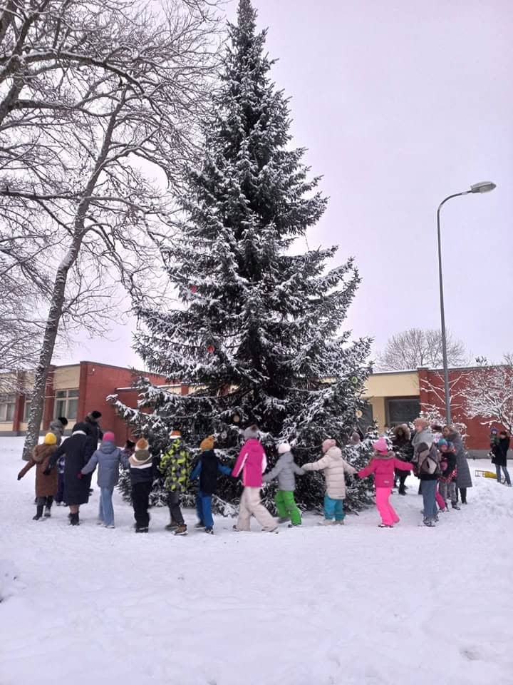 Christmas tree lighting event
