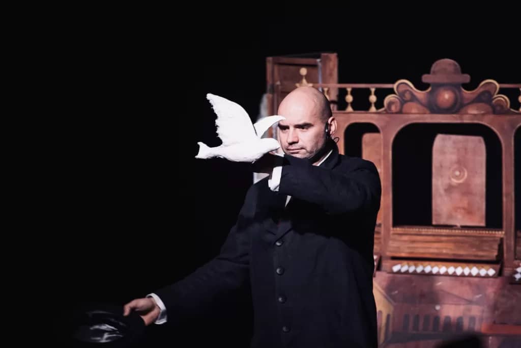 Play “Little King Gruodis, or the Mysterious World of René Magritte”
