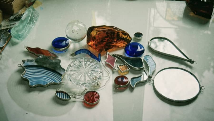 Glass workshops. Jewellery. Mosaic. Mirror