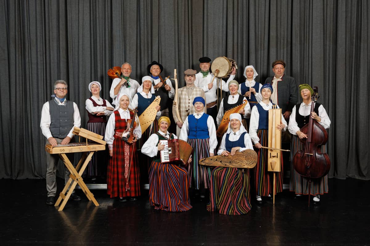 Autumn dance evening with the folk music ensemble “KamRadi”